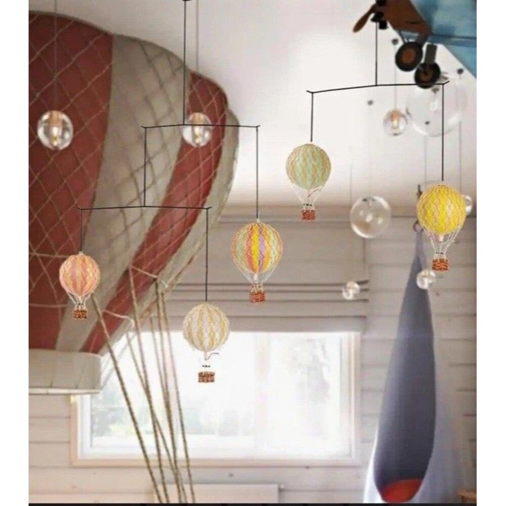 Authentic Models Flying the Skies AP128 Hot Air Balloon Nursery Mobile, Primary